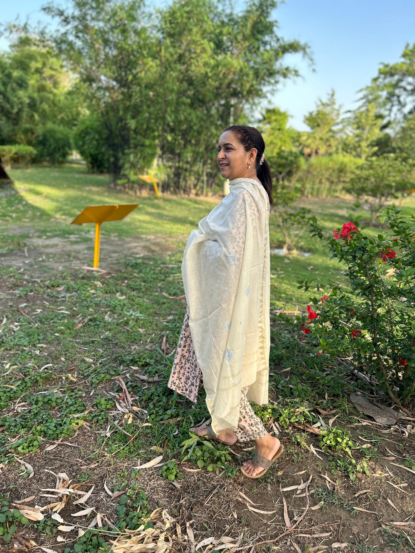 Off White Chanderi Chikankari Dupatta