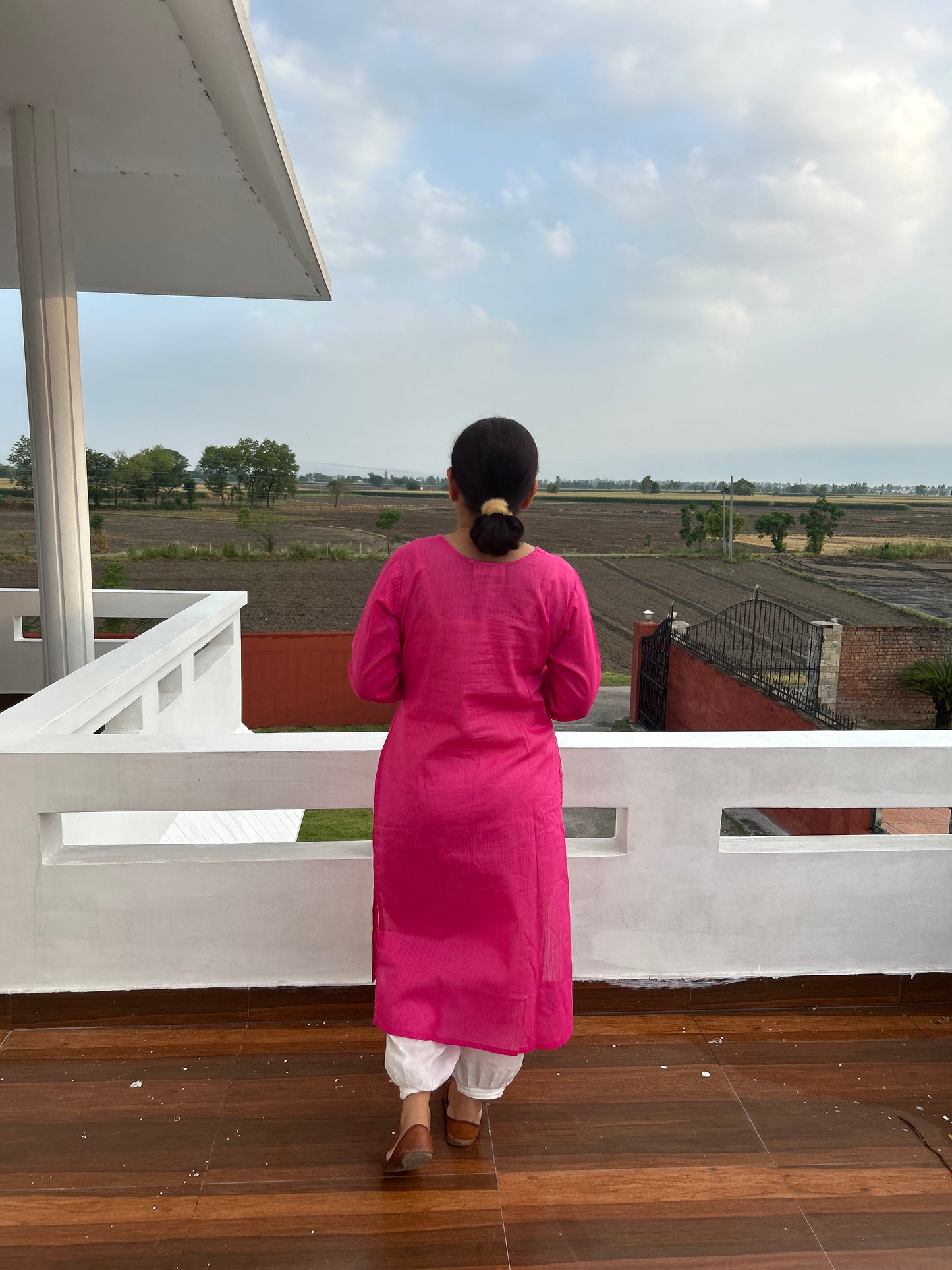 Pink Cotton Hand Embroidered Kurta