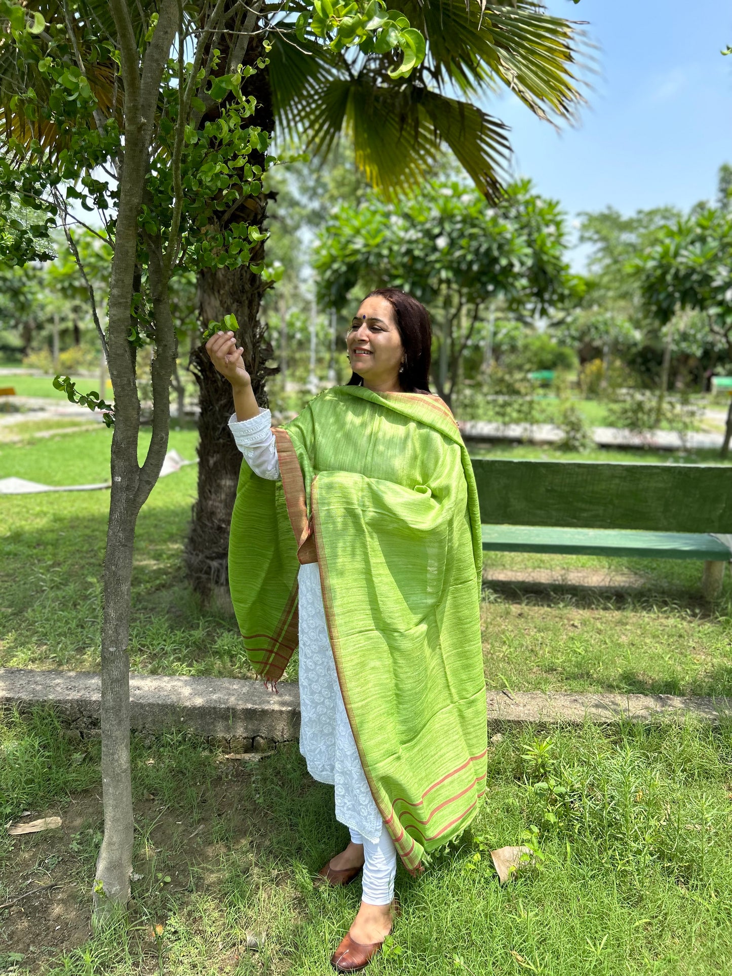 Parrot Green Hand Woven Ghicha Silk Dupatta