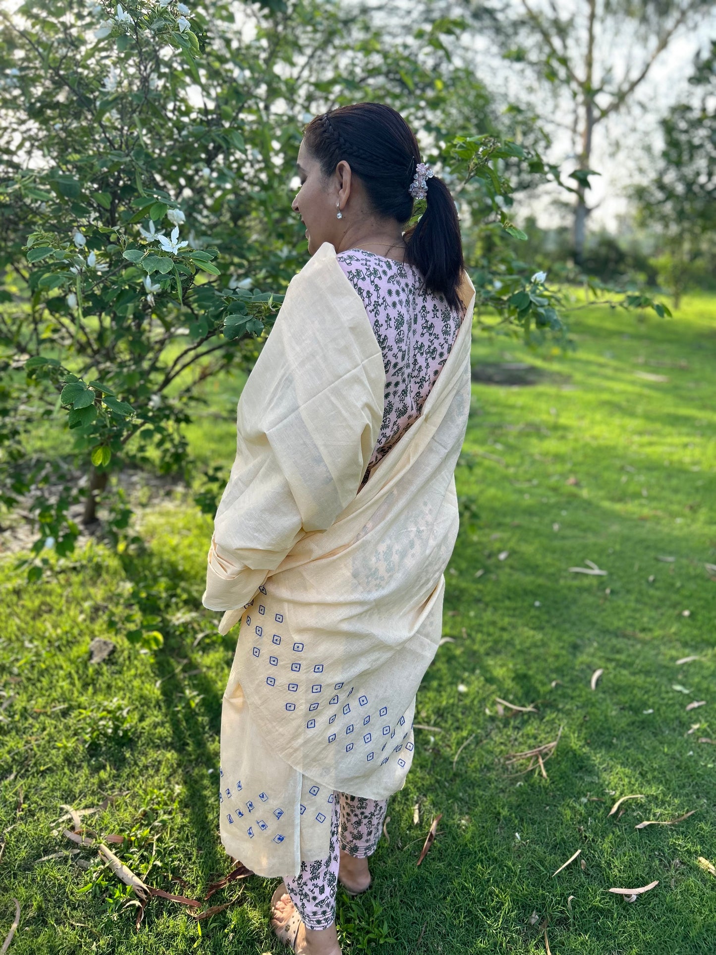 Off White Cotton Voile Chikankari Dupatta