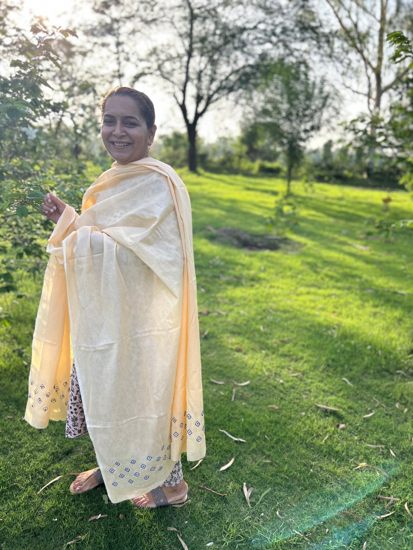 Off White Cotton Voile Chikankari Dupatta