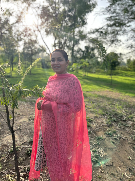 Pink Kota Doria Chikankari Dupatta