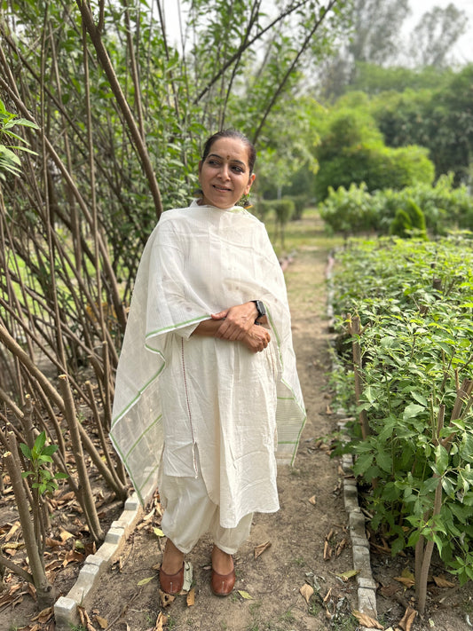 White Hand Woven Kota Doria Stole