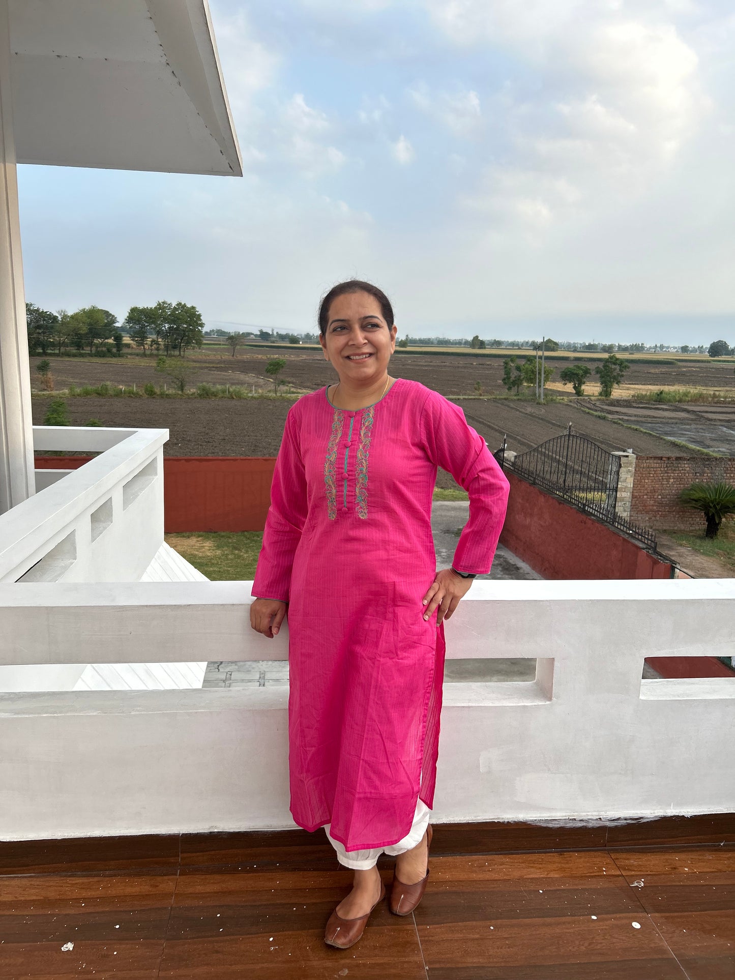 Pink Cotton Hand Embroidered Kurta