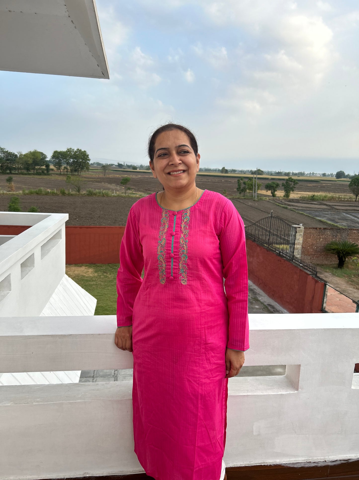 Pink Cotton Hand Embroidered Kurta