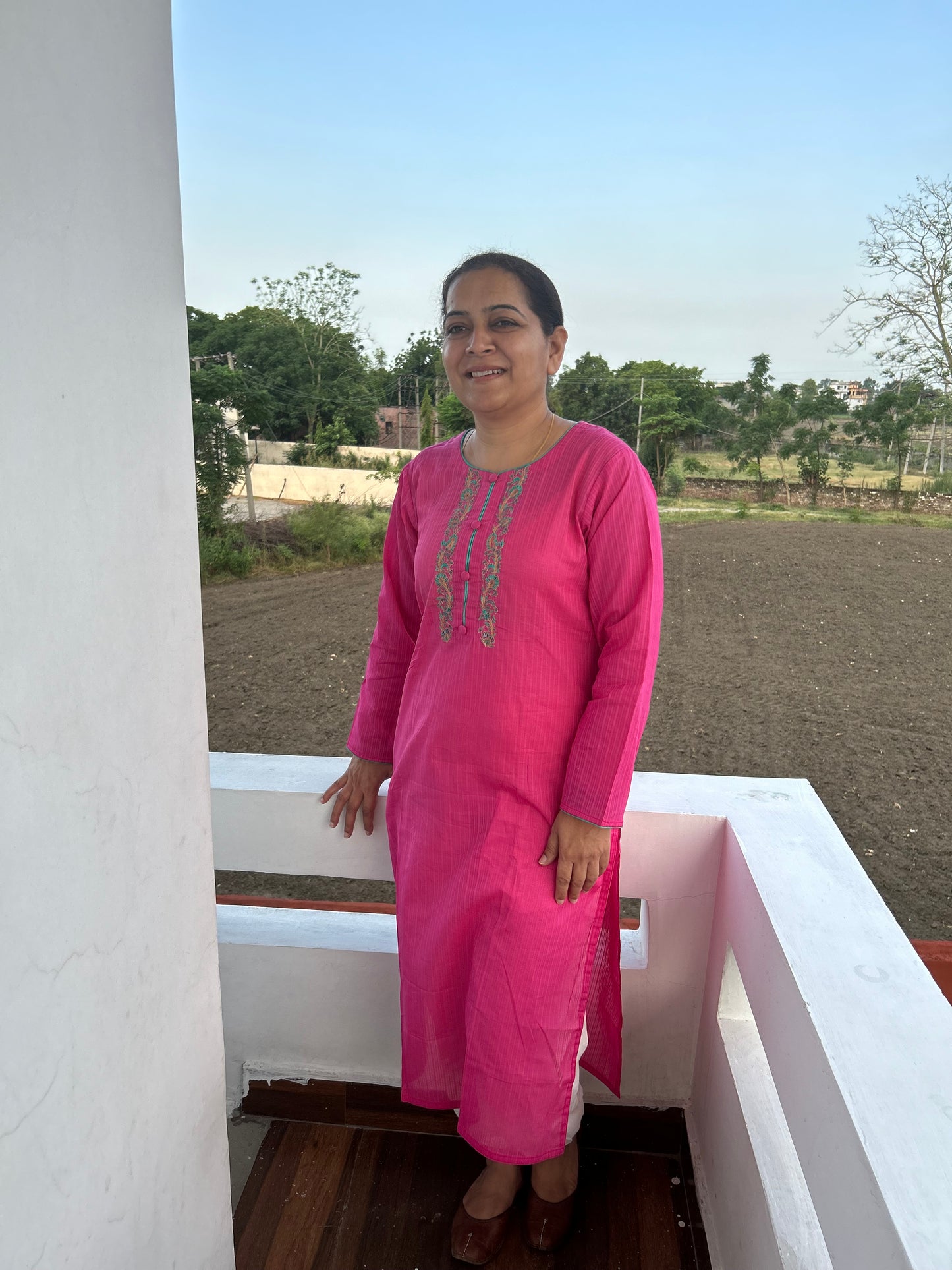 Pink Cotton Hand Embroidered Kurta