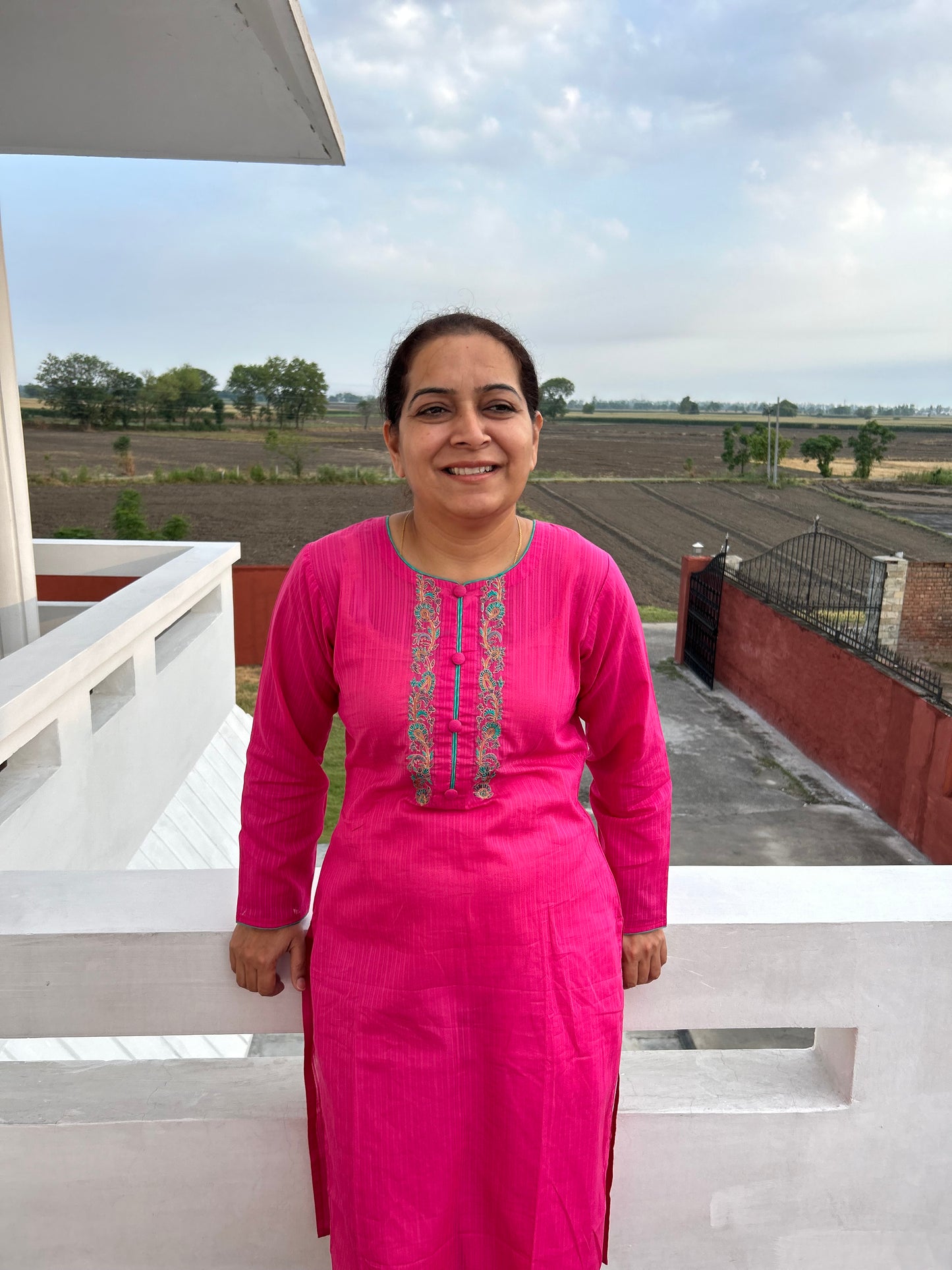 Pink Cotton Hand Embroidered Kurta